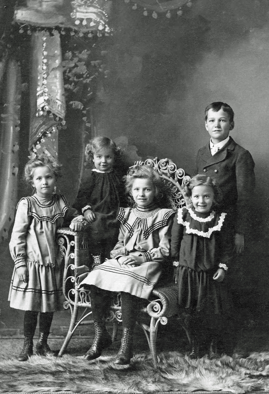 Children of Anders Jorgensen and Anna Margrete Olsen, Omaha, Nebraska