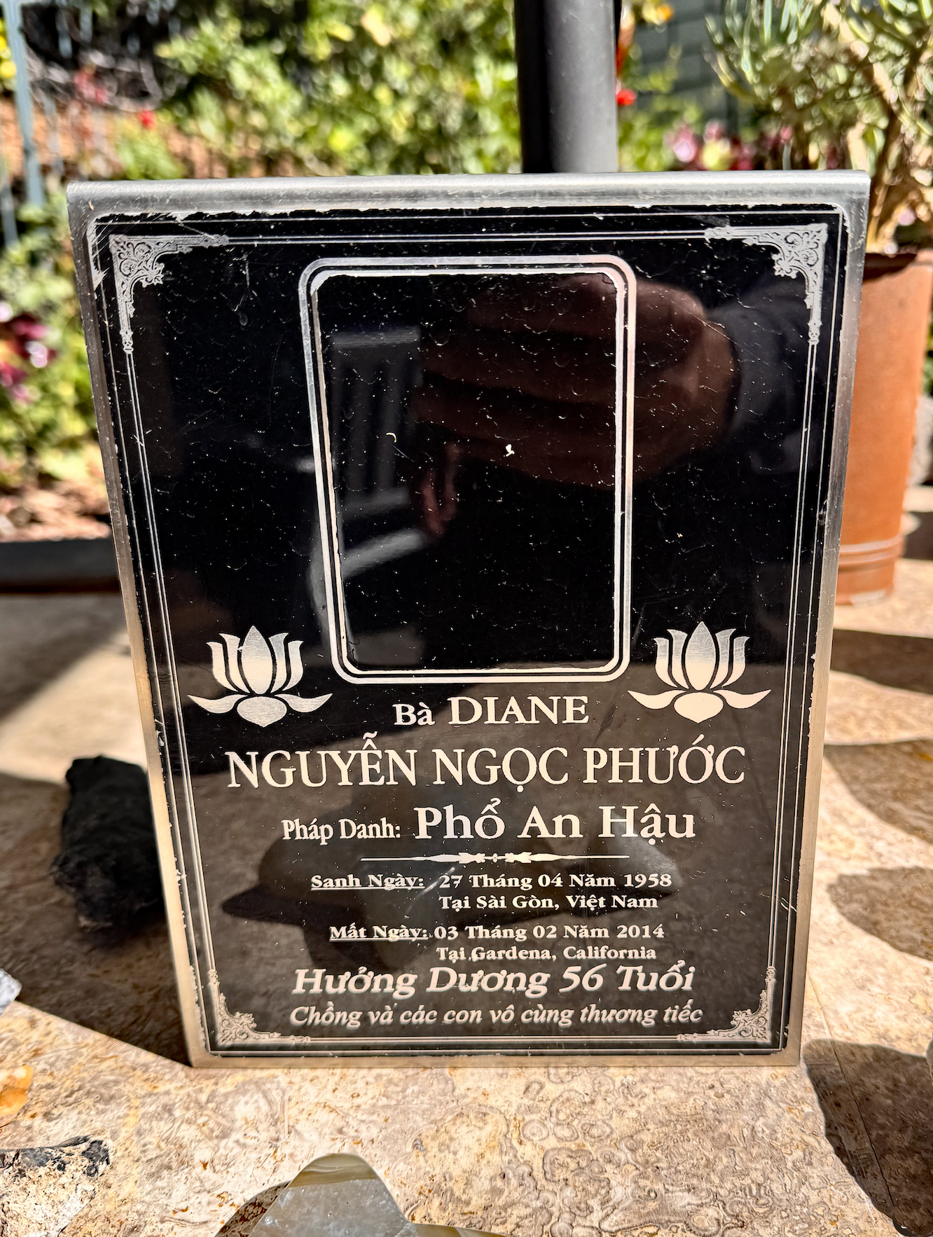 Cremation urn, Diane Ngoc Phuoc Ngyuyen