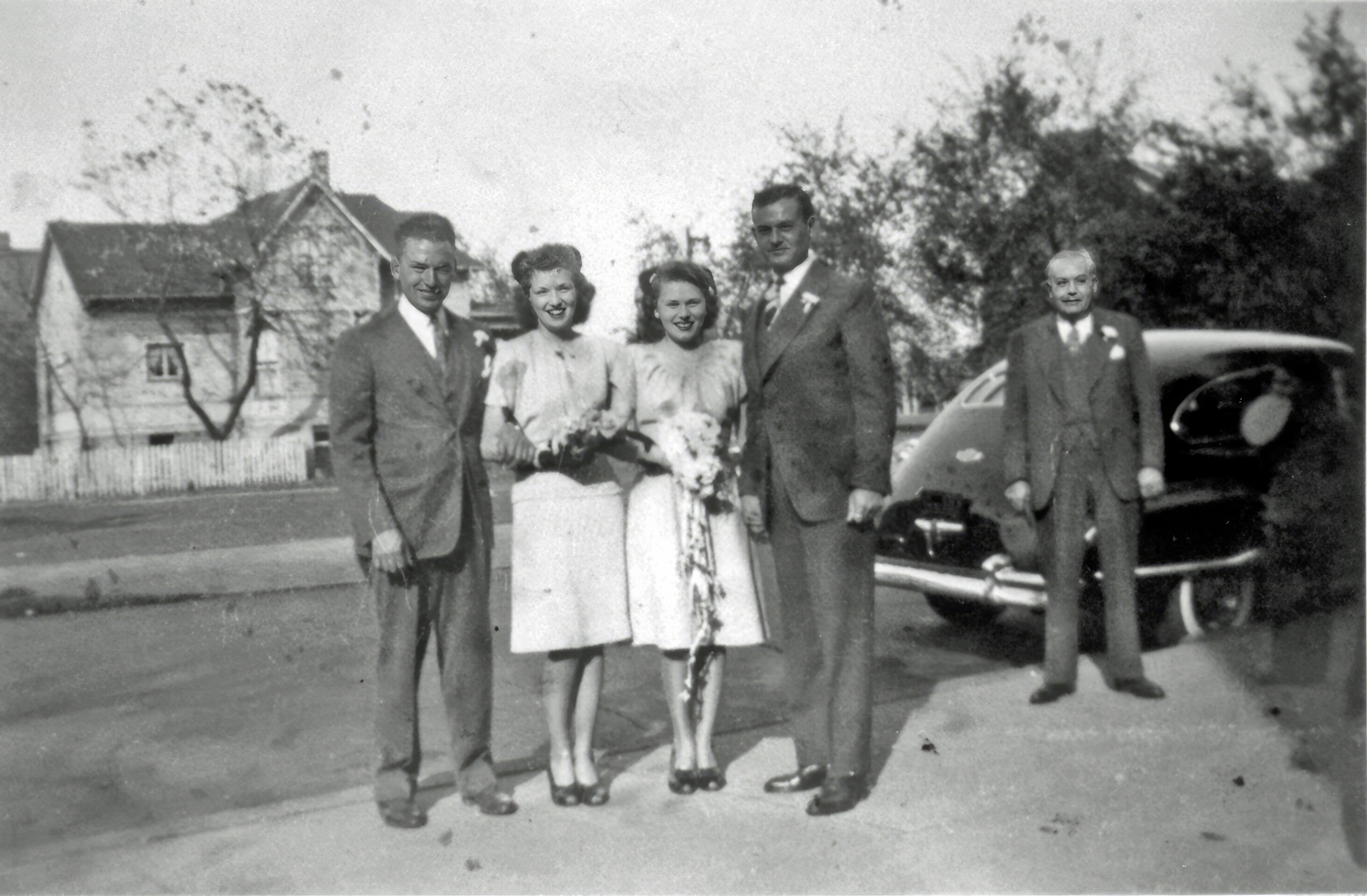 Leo Skiba and Lolus Bruns, wedding day, 1945