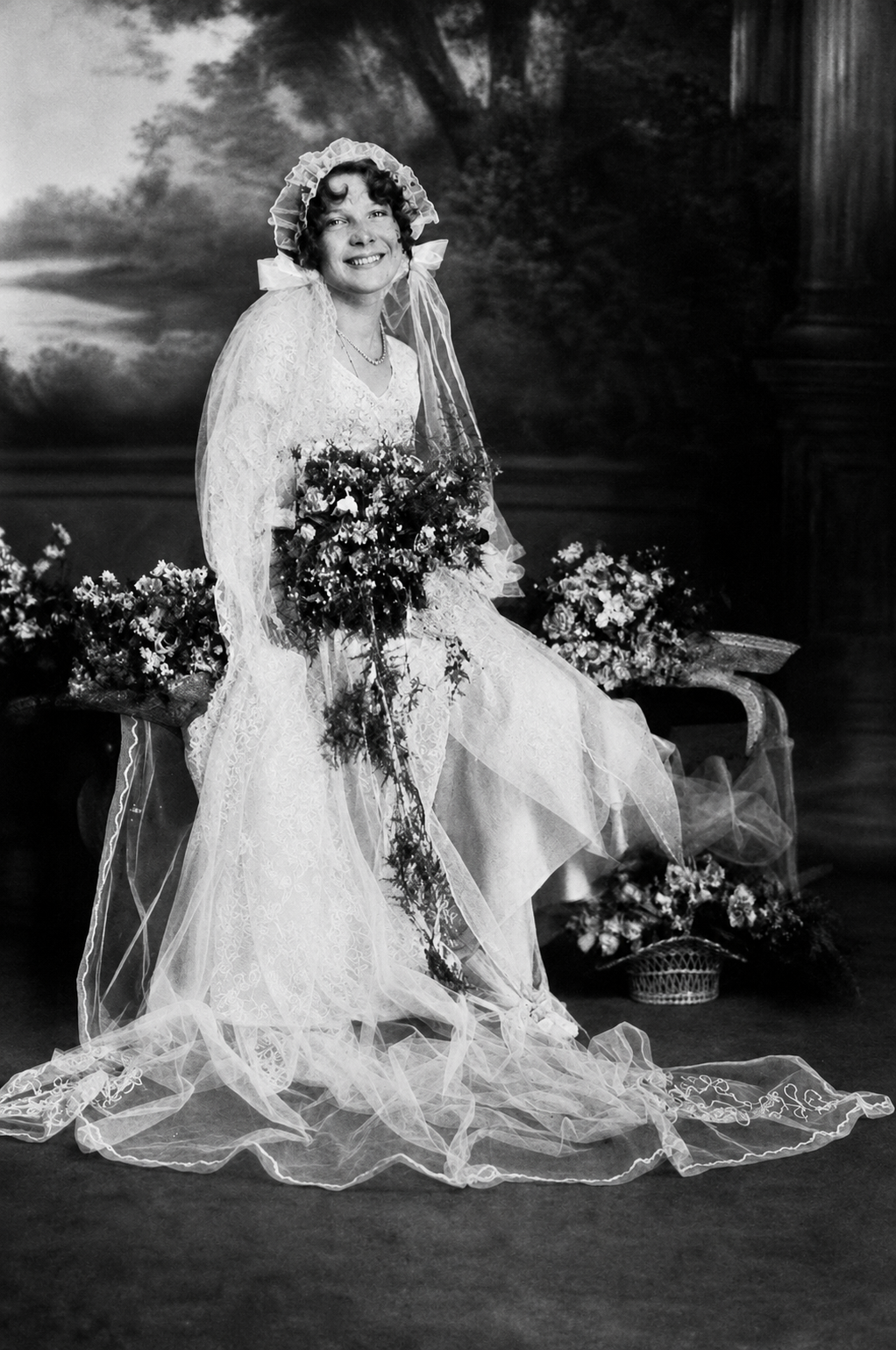 Marge (Margaret) Petersen, solo wedding portrait, MIlwaukee, Wisconsin