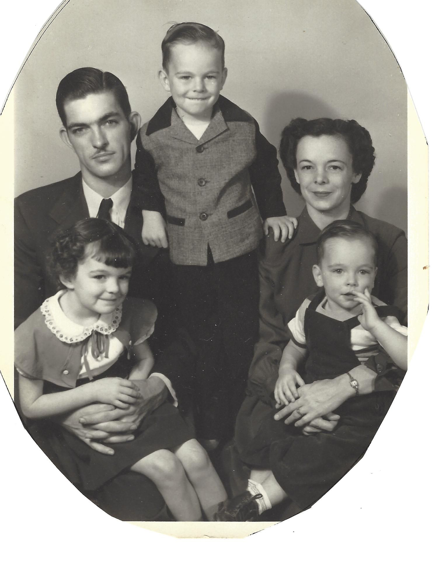The Taff family, related to our Bruns clan, portrait from Princeton, Missouri