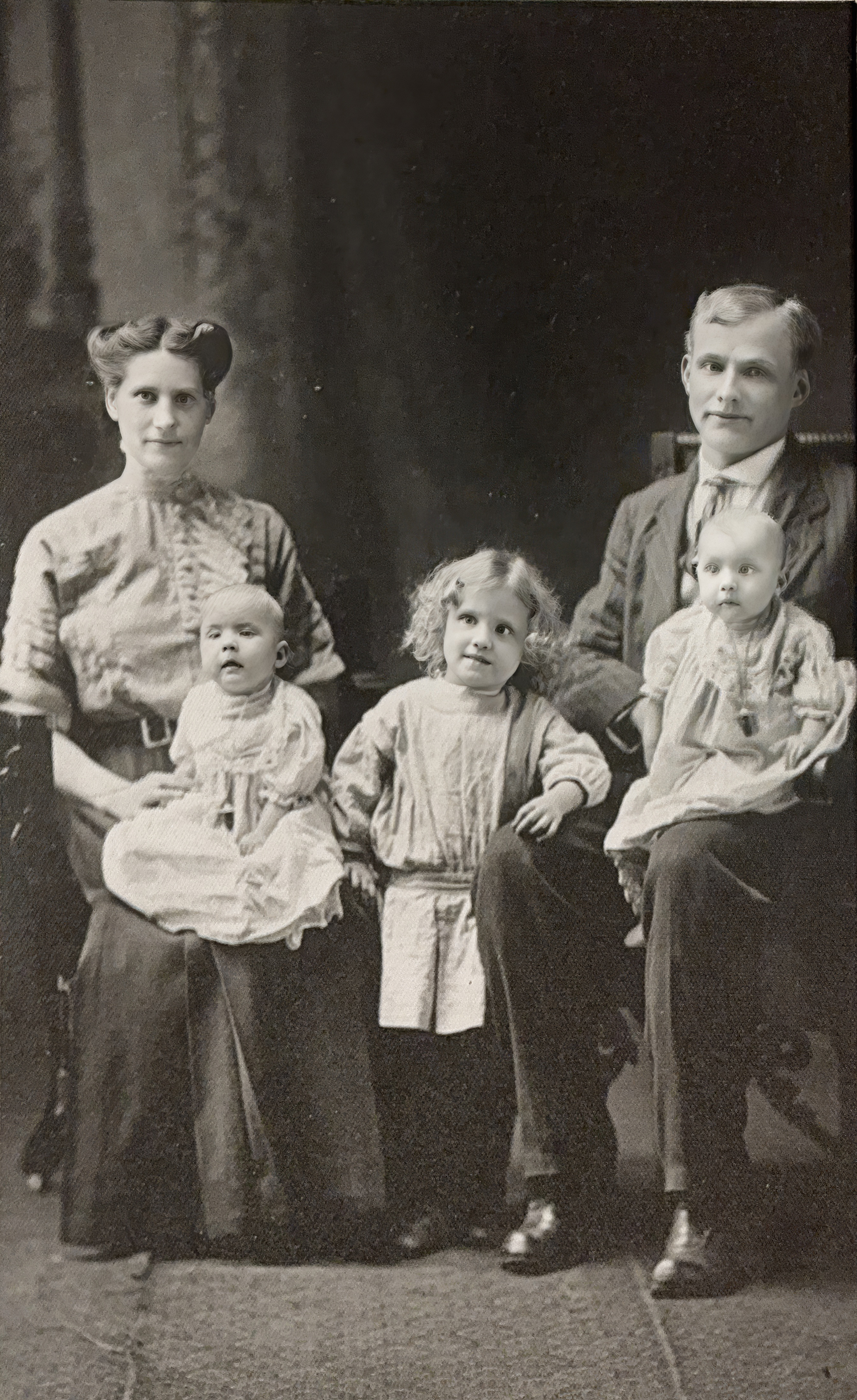 Peter Heinrich Petersen, Martha Krohn, Margaret and Myrtle, Germaine, Milwaukee.